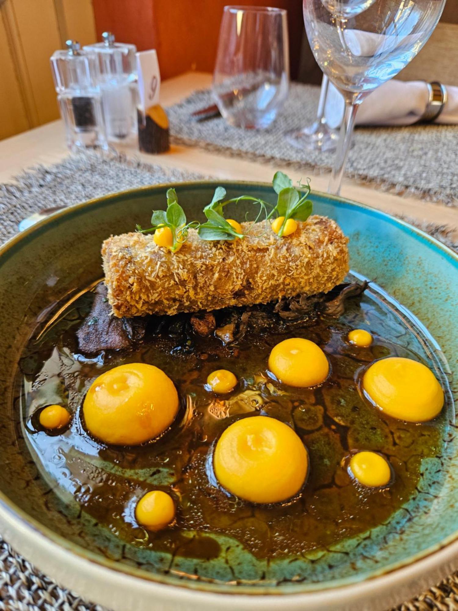 Logis Hotel Restaurant Relais De La Mothe Yzeures-sur-Creuse Exterior foto