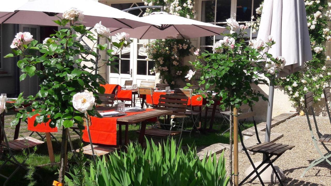 Logis Hotel Restaurant Relais De La Mothe Yzeures-sur-Creuse Exterior foto